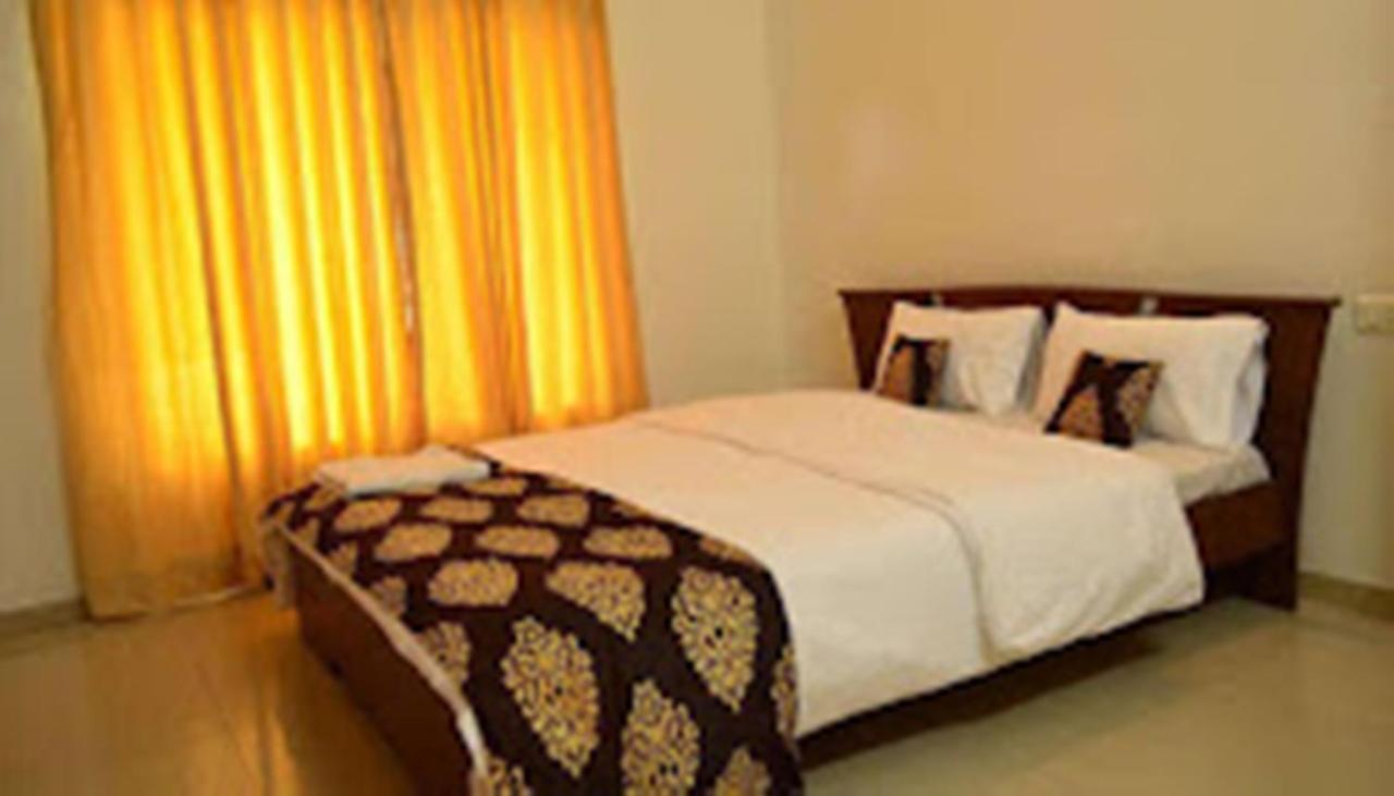 Hotel Paradise Inn Nagaon  Екстериор снимка
