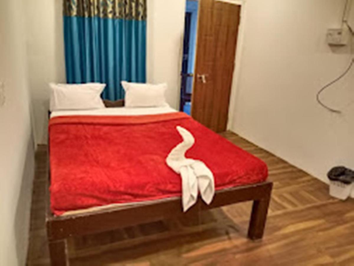 Hotel Paradise Inn Nagaon  Екстериор снимка